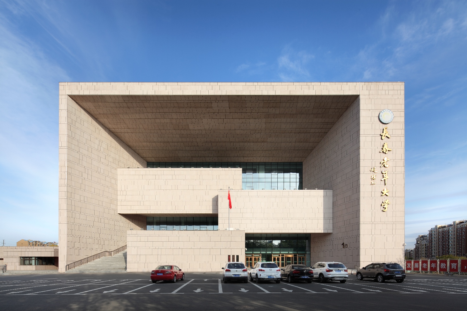 建筑 (1).JPG